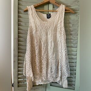 Le Marais Boho Women’s Lace Silk Tank Tunic Top Size Medium Creme gray Color